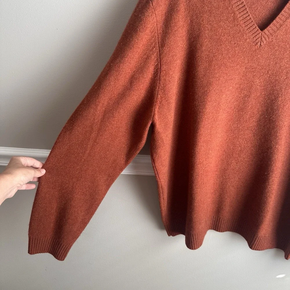 Brooks Brothers Mens Scottish Wool V Neck XXL Burnt Orange Preppy Business Cozy